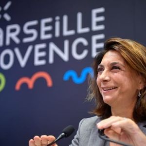 "Martine Vassal prête à tout pour les municipales de Marseille"