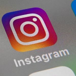 "Scandale : Instagram censure le hashtag #Democrat après l'investiture de Trump"