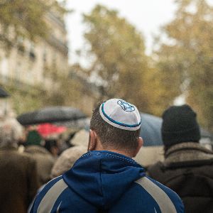 "Chiffres alarmants de l'antisémitisme en France : légère baisse mais niveau toujours critique"