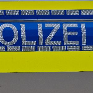 "Drame en Allemagne : une attaque au couteau cause la mort de deux personnes, dont un enfant de 2 ans"