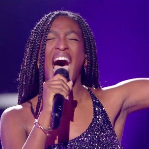 "Ebony de la Star Academy victime de haine raciste : plainte de SOS Racisme"