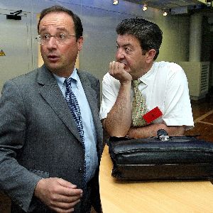 "Le duel sans fin entre François Hollande et Jean-Luc Mélenchon : une bataille politique vieille de quarante ans"