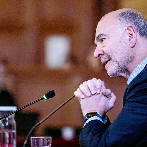 Pierre Moscovici dégaine le "bazooka" pour révéler le déficit de 2023 et 2024