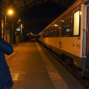 "Scandale des trains de nuit : retards à répétition, quand les rames neuves se font toujours attendre"