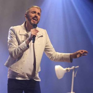 "Scandale : Miss Dominique vole au secours de Christophe Willem, choquée par les révélations sur sa vie intime"