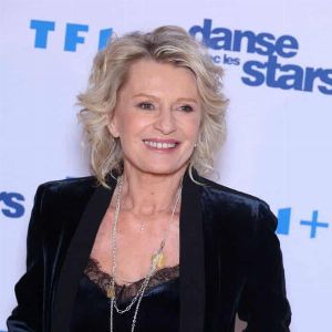 "Sophie Davant, 61 ans, se lance un défi de taille dans "Danse avec les stars""