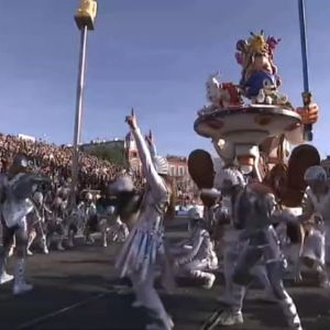 "Découvrez les coulisses du montage des tribunes pour le Carnaval de Nice"