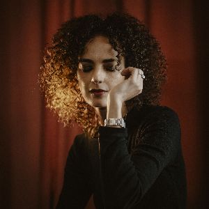 "Leïla Slimani : la saga familiale qui traverse les générations"