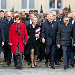 "Les clés de François Bayrou pour gérer une équipe de poids lourds au gouvernement"