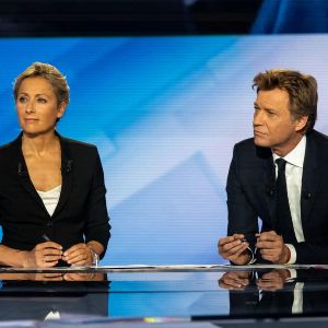 "Scandale en vue : Anne-Sophie Lapix et Laurent Delahousse sur le départ ?"