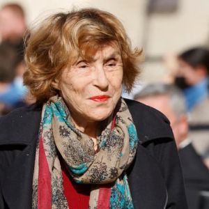 "Édith Cresson encense le programme de François Bayrou!"