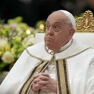 "Le pape François demande la libération urgente des journalistes emprisonnés"