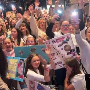 "Incroyable : Marine Delplace remporte la Star Academy devant 2.300 fans en délire à Arras"