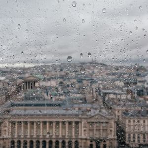 "Alerte météo : la France secouée par deux tempêtes successives avant le retour du soleil ce week-end"