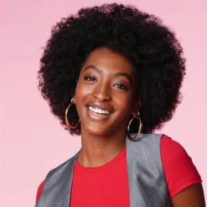 "Ebony de la Star Academy : sa réaction courageuse contre le racisme sur les réseaux sociaux"