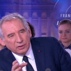 "François Bayrou veut restreindre le droit du sol à Mayotte et en Guyane"