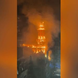 "Incendie spectaculaire à la mairie du 12e arrondissement de Paris : les images choc !"