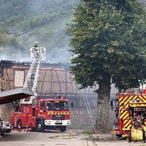 "Révélations choc : la mairie de Wintzenheim impliquée dans l'incendie tragique d'un gîte non déclaré !"