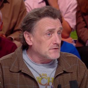 "Scandale en direct : Yann Barthès recadre Jean-Paul Rouve pour un incident cocasse lors de la promo des Tuche 5"