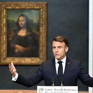 "Emmanuel Macron annonce une hausse des prix pour les visiteurs étrangers au Louvre dès 2026"