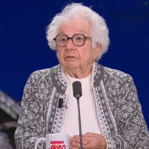 Le bouleversant témoignage d'Esther Sénot, rescapée d'Auschwitz : une promesse tenue malgré l'indifférence