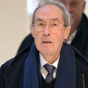 "Révélations choc sur l'hospitalisation de Claude Guéant en plein procès du financement libyen de la campagne Sarkozy !"