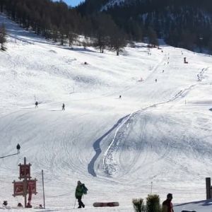 Skieur en danger à Montgenèvre : choc sur les pistes !