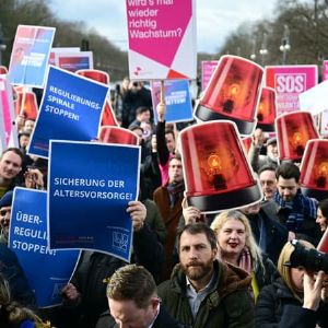 "Alerte économique en Allemagne : manifestations des chefs d'entreprise pour sauver l'économie"