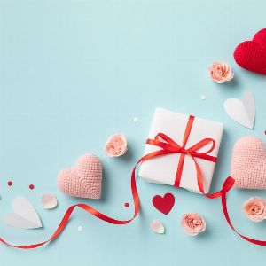 "Découvrez notre guide cadeaux spécial Saint-Valentin pour hommes et femmes"