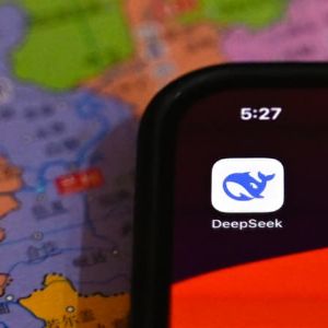 Deepseek, le "ChatGPT chinois", banni en Italie : quelles conséquences pour les utilisateurs ?