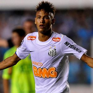 Neymar de retour à Santos, le club de ses débuts : un come-back attendu !