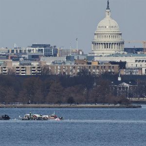 "Collision aérienne catastrophique à Washington : les détails du drame révélés"