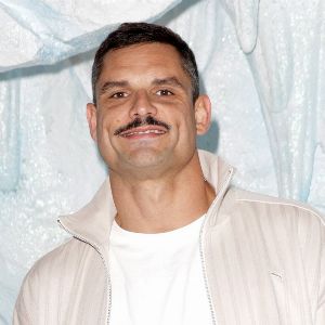 "Révélations choc : les incroyables salaires des stars de DALS 2025, Florent Manaudou au sommet !"